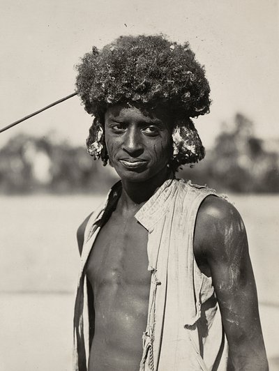 Imperiumia rakentamassa fasistisella aikakaudella: mies Beni Amer -heimosta, 09.05.1936 (m/v kuva) tekijältä Modestino Baldinetti