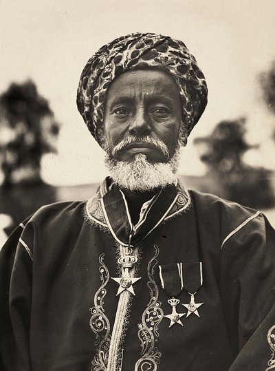 "Imperiumin rakentaminen" fasistisella aikakaudella: Habab-heimon päällikkö, 9.5.1936 (m/v kuva) tekijältä Modestino Baldinetti