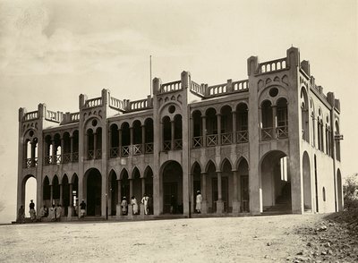 Imperiumin rakentaminen fasistisella aikakaudella: Agordatin poliisiasema, 9.5.1936 (valkovalkoinen kuva) tekijältä Modestino Baldinetti