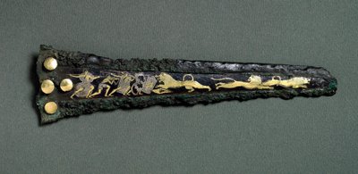 Tikari (pronssi, kulta ja hopea) tekijältä Mycenaean