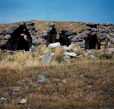 Mykeneen taidetta: Tirynthen kaupungin linnoituksiin rakennetut talot, noin 1200 eaa. Kreikka tekijältä Mycenaean