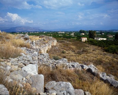 Linnoituksen linnoituksen rauniot: muinaisen Tirynthen kaupungin paikka, noin 1200 eaa. Kreikka tekijältä Mycenaean