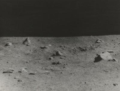 [Kuun pinnan valokuvannut Surveyor V], 1967. tekijältä NASA Images
