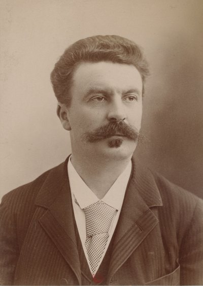 Maupassant by Nadar tekijältä Nadar
