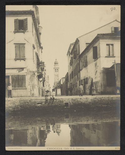 Näkymä Chioggian laiturille Chioggia - Calle di S. Caterina (otsikko esineessä) tekijältä Neue Photographische Gesellschaft