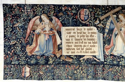 Ilmestyskirjan ripustus (1373-1383), enkelit kantoivat kärsimyksen välineitä. Nicolas Bataillen kuvakudos (1330-1405) tekijältä Nicolas Bataille