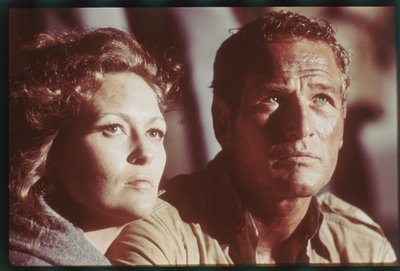 Paul Newman ja Faye Dunaway Towering Infernon kuvauksissa tekijältä Orlando Suero