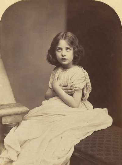 Cecily Hamilton, 1863-1867. tekijältä Oscar Gustav Rejlander