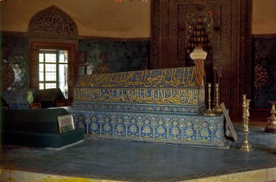 Sulttaani Mehmet Celebi I:n hauta vihreässä mausoleessa tekijältä Ottoman School