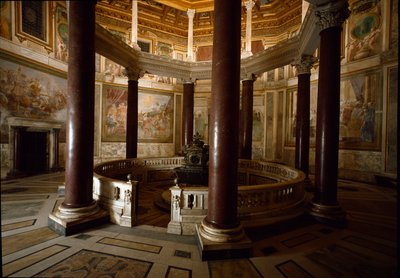 Sisäkuva San Giovanni in Lateranon (St. John Laterano) paleokristilaisesta kastekappelista (Lateraani kastekappeli tai San Giovanni in Fonte), rakennettu noin 440. Rooma tekijältä Paleo Christian