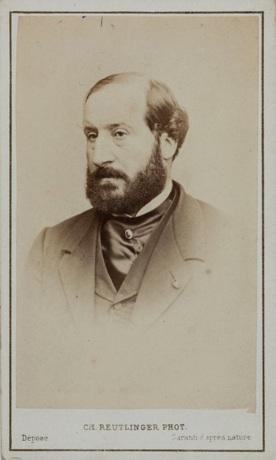 Emile Augierin muotokuva 1820-1889. tekijältä Paris . Photo studio Reutlinger