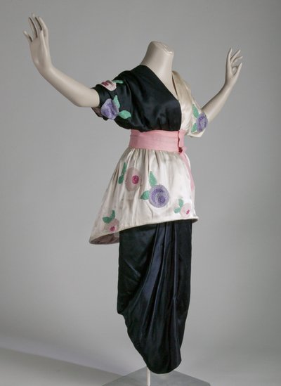 Sorbet-iltapuku tekijältä Paul Poiret