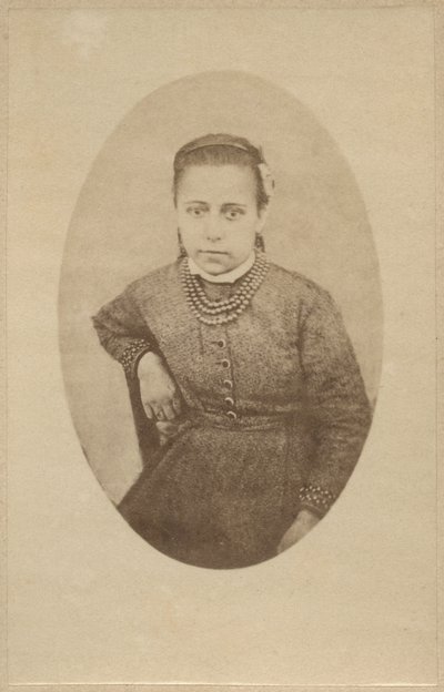 Hysteria, normaali ulkonäkö, kuva Bourneville et P.:n julkaisusta "Iconographie Photographique de La Salpetriere". Regnard, levy I, Pariisi, 1876 (valkopainatus). tekijältä Paul Regnard