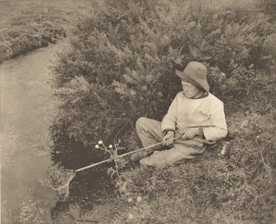 Stickleback Catcher tekijältä Peter Henry Emerson