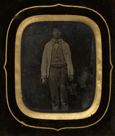 Mies ämpärillä ja siveltimellä, 1850-luvun lopulla-60-luvulla. tekijältä Peter Ralston
