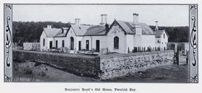 Benjamin Boydin vanha koti, Twofold Bay (m/w kuva) tekijältä Photographer Australian