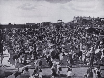St Kilda Beach, Melbournen suosittu merenrantalomakohde, näyttää nurmikot (m/w kuva) tekijältä Photographer Australian