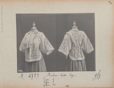 Albumisivu: House of Worth, Coat tekijältä Photographer French