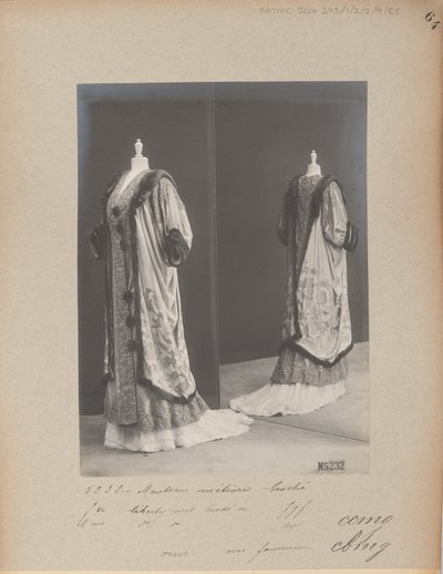 Albumisivu: House of Worth, Evening Coat tekijältä Photographer French