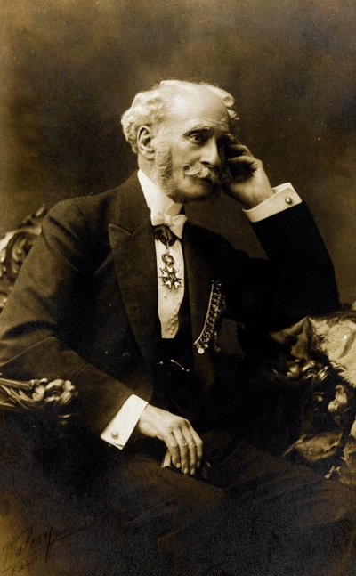 Francois Stephen Emile Liegeardin (1830-1925), ranskalaisen kirjailijan, runoilijan ja poliitikon muotokuva - Valokuvaus, Coll. Baussy tekijältä Photographer French