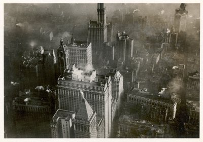 Ilmakuva Manhattanin keskustasta, otettu LZ 127 Graf Zeppelinistä, New York 1928 (b/w kuva) tekijältä Photographer German