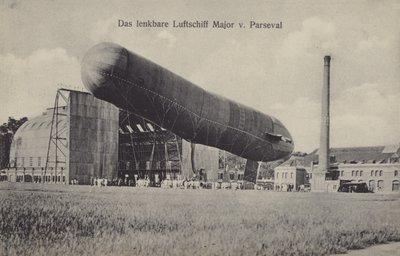August von Parsevalin ohjattava ilmalaiva (m/w kuva) tekijältä Photographer German