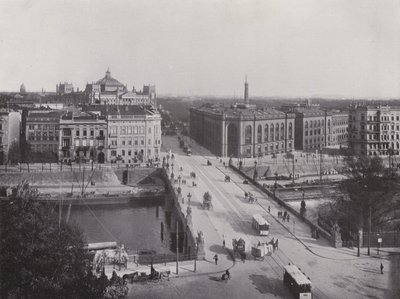 Moltken silta ja esikuntarakennus (m/w kuva) tekijältä Photographer German