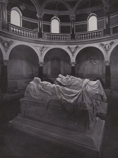 Potsdam, Rauhan kirkko, mausoleumi keisarin ja keisarinna Friedrichin sarkofageineen (m/v kuva) tekijältä Photographer German