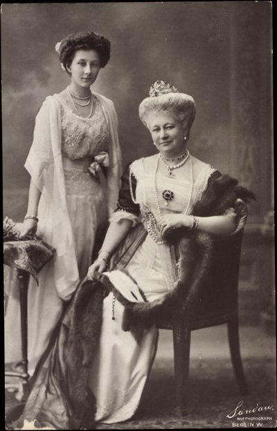 Wohlfahrts Postikortti, kruununprinsessa Luise, Victoria tekijältä Photographer German