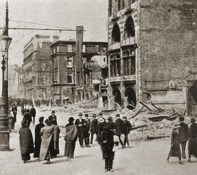 Dublin pääsiäisen kapinan jälkeen, huhtikuu 1916 (m/v kuva) tekijältä Photographer Irish