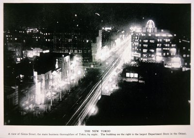 "Uusi" Tokio: Näkymä Ginza-kadulle tekijältä Photographer Japanese
