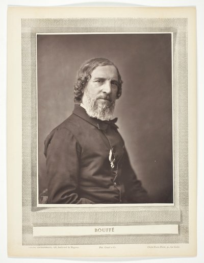  tekijältä Pierre Petit