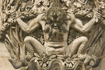 Merihirviön gargoyle tekijältä Portuguese School