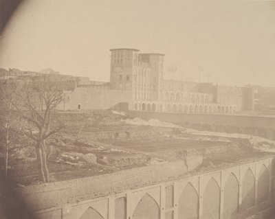 [Näkymä Kermanshahista, Kurdistanin pääkaupungista], 1840-60-luvut. tekijältä Possibly by Luigi Pesce.