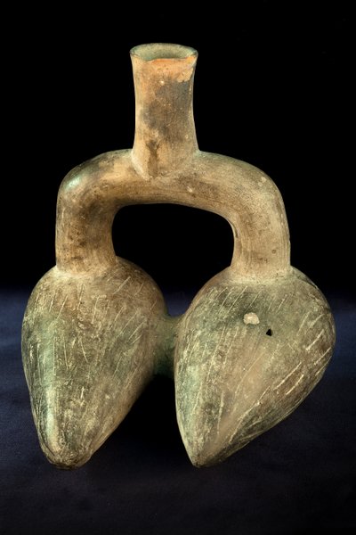 Phytomorph keraaminen kaksoiskappale ja kahva / Art pr (terrakotta) tekijältä Precolombian Precolombian
