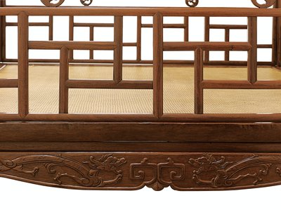 Yksityiskohta Huanghualin kuusipylväisestä katossängystä, Jiazichuang Qing -dynastia (puuta) (katso myös 469034) tekijältä Qing Dynasty Chinese School