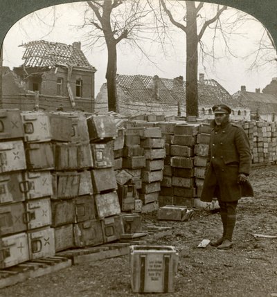 Hylätyt saksalaiset ammukset lähellä Cambraita, ensimmäinen maailmansota, 1914-1918. tekijältä Realistic Travels Publishers