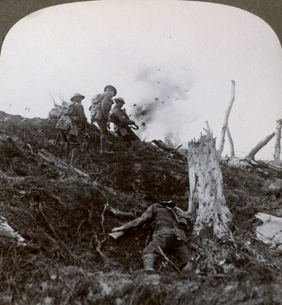 Etene No Mans Landin halki hyökätäkseen Saksan linjoihin, ensimmäinen maailmansota, 1914-1918 tekijältä Realistic Travels Publishers