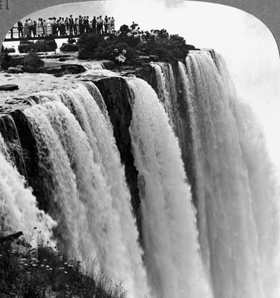Frail Foot Bridge, Niagara Falls, Kanada. tekijältä Realistic Travels Publishers