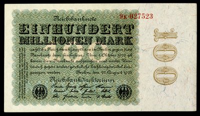 Weimarin tasavallan paperimerkki ensimmäisen maailmansodan jälkeisen hyperinflaation aikakaudella tekijältä Reichsbankdirektorium Berlin