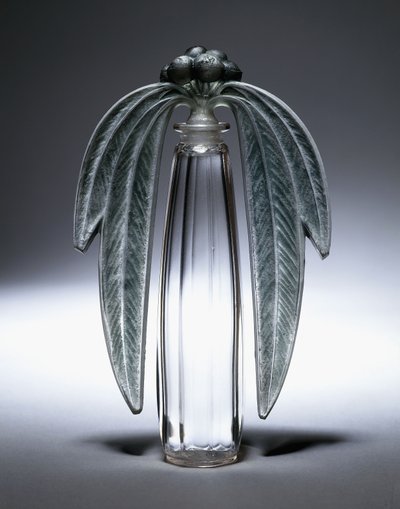 Bouchon Eucalyptus, nro 507, n. 1919 (kirkas, himmeä ja vihreä lasimaalaus) tekijältä Rene Jules Lalique