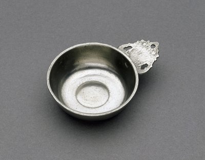 Porringer, c. 1788-1820 (tina) tekijältä Richard Sr. Lee