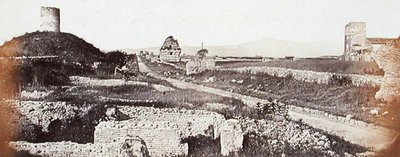 Näkymä Via Appia Anticalle (s/w valokuva) tekijältä Robert MacPherson