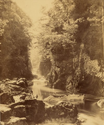 Foss Nevin Conwayjoen varrella (Wales) tekijältä Roger Fenton