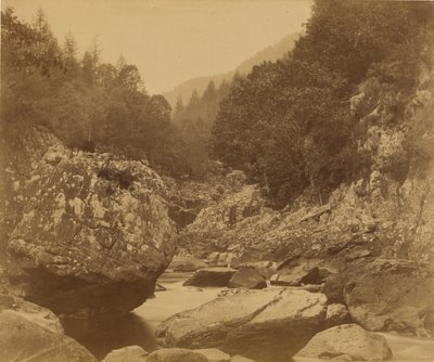 Lwgwy-joen kalliot: Bettws-y-Coed. tekijältä Roger Fenton