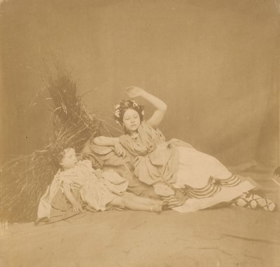 Royal Children in Tableau of the Seasons, 1854. tekijältä Roger Fenton