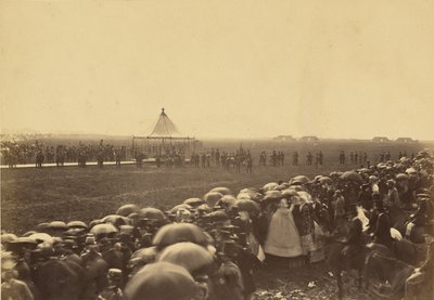 Kiväärin kokeileminen ennen kuningattaren saapumista. tekijältä Roger Fenton