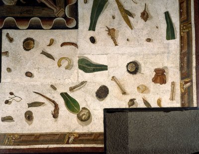 "Asarotos" (Lahjaamaton lattia) Roomalaisen Haraklitonin signeeraama mosaiikkifragmentti 2. vuosisadalta jKr. tekijältä Roman