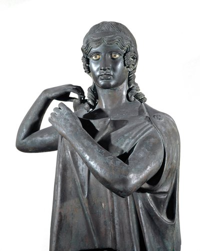 Pronssinen tanssijapatsas tekijältä Roman