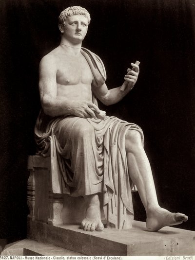 Keisari Claudius (marmori) tekijältä Roman
